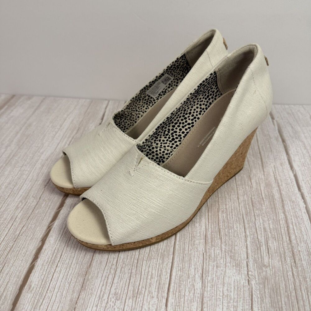 TOMS Women's Peep Toe Wedge Shoes Cork Sole Tan Canvas Size 7.5 W Cream